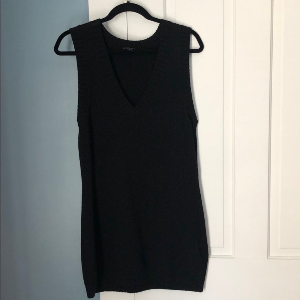 Black V neck long sweater